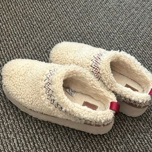 Braided ugg Tasman’s